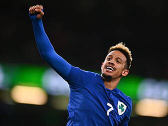 Robinson hat-trick helps Irela...